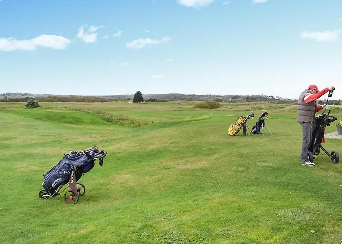 In With Kitchen Semesterbostad Quettehou