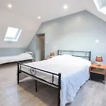 Cozy Home In Quettehou With Wifi * Quettehou