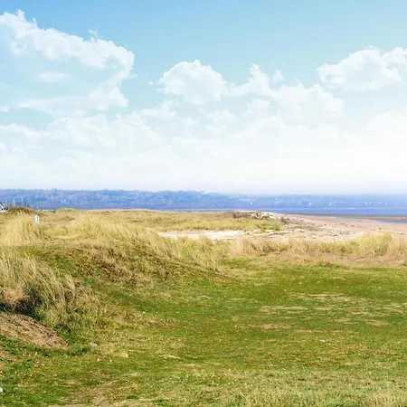 Feriehus In With Kitchen *